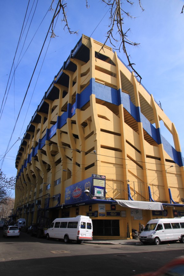 La Bombonera stadium, home to the famous Boca Juniors football team | © lwephoto.com
