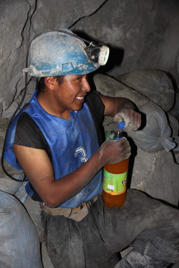 A miner is happy with his juice | © lwephoto.com